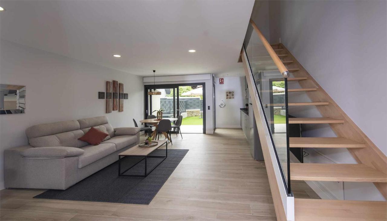 Adosadoduplex Marea Baja 3 Zona Playa Ideal Familias Parejas Y Amigos Llanes Eksteriør billede