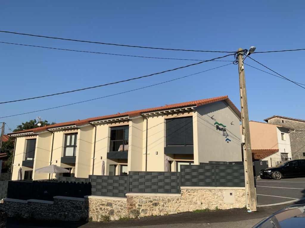 Adosadoduplex Marea Baja 3 Zona Playa Ideal Familias Parejas Y Amigos Llanes Eksteriør billede